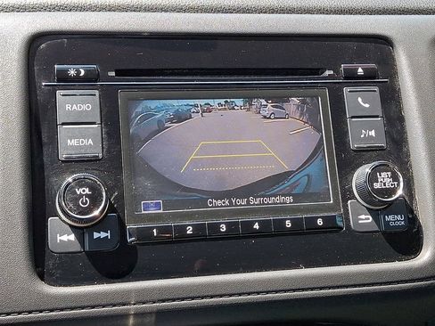 Used 2020 Honda HR-V LX image 18