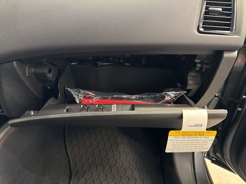 New 2026 Mitsubishi Outlander Sport SE image 18