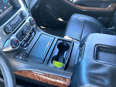 Used 2015 Chevrolet Tahoe LTZ image 17