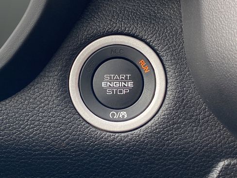 Used 2022 RAM 1500 Big Horn AWD/4WD image 22