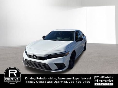 Used 2023 Honda Civic Sport image 1