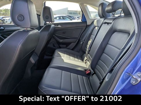 Used 2024 Volkswagen Jetta SE image 12