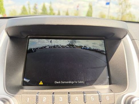 Used 2013 GMC Terrain SLE FWD image 21