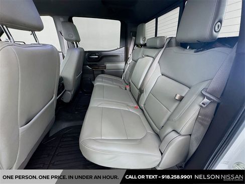 Used 2019 GMC Sierra 1500 SLT image 25