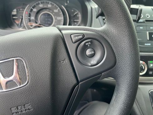 Used 2016 Honda CR-V LX image 11