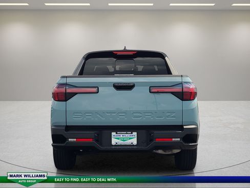Used 2024 Hyundai Santa Cruz SEL w/ Activity Package FWD image 5