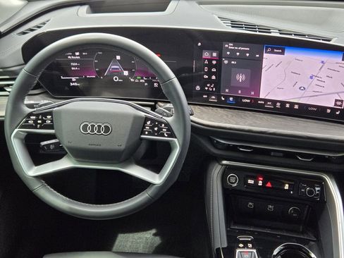 Certified 2025 Audi Q5 Premium Plus w/ Premium Plus image 35