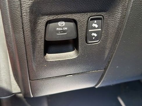Used 2022 RAM 1500 Big Horn w/ Built-to-serve Edition AWD/4WD image 21