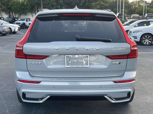 Used 2024 Volvo XC60 B5 Ultimate w/ Protection Package Premier AWD/4WD image 6