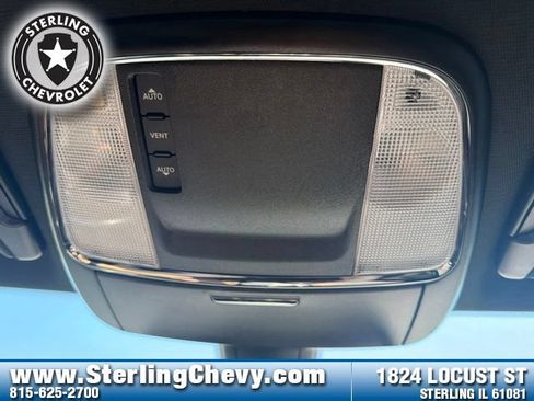 Used 2021 Dodge Charger SXT AWD/4WD image 17