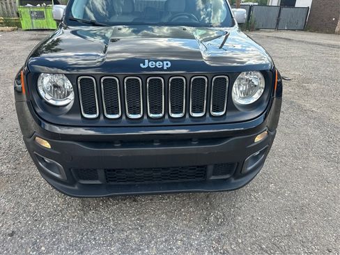 Used 2015 Jeep Renegade Limited image 14