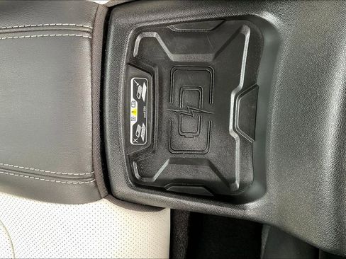 Used 2023 Chevrolet Camaro SS RWD image 15