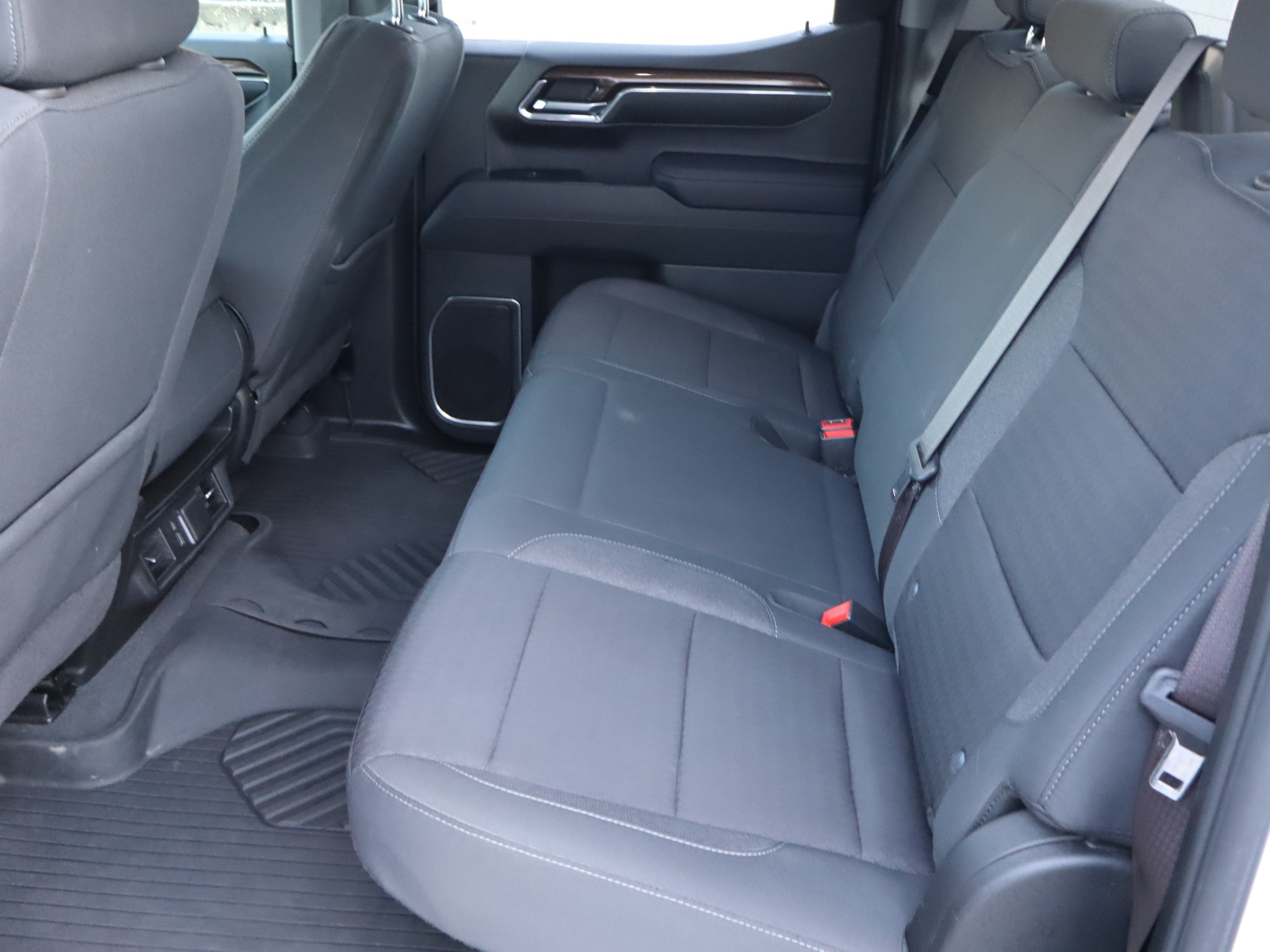 Used 2023 Chevrolet Silverado 1500 RST AWD/4WD image 30