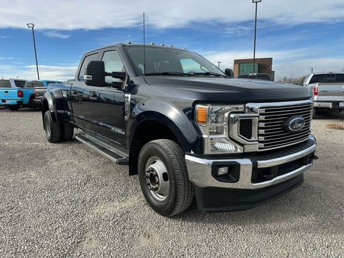 Used 2022 Ford F350 XLT w/ XLT Value Package image 1