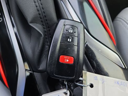 Used 2019 Toyota Corolla XSE image 33