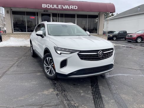 Used 2023 Buick Envision Essence image 1