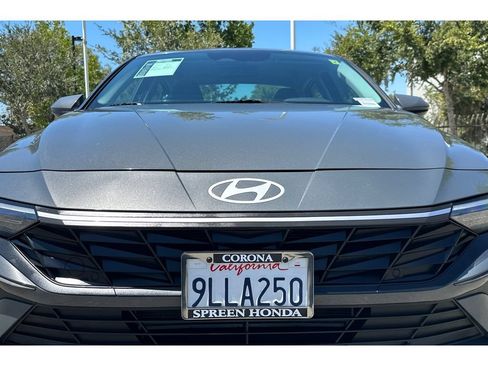 Used 2024 Hyundai Elantra SEL FWD image 47