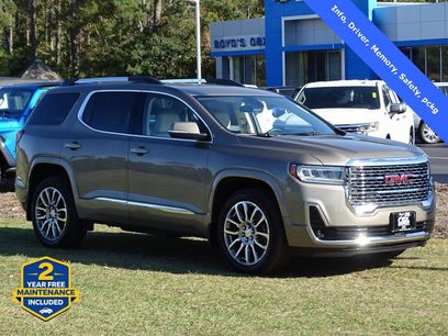 Used 2023 GMC Acadia Denali w/ LPO, Floor Liner Package