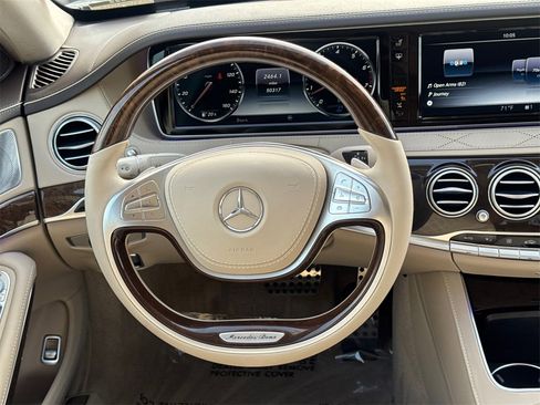 Used 2017 Mercedes-Benz S 550 Sedan image 24
