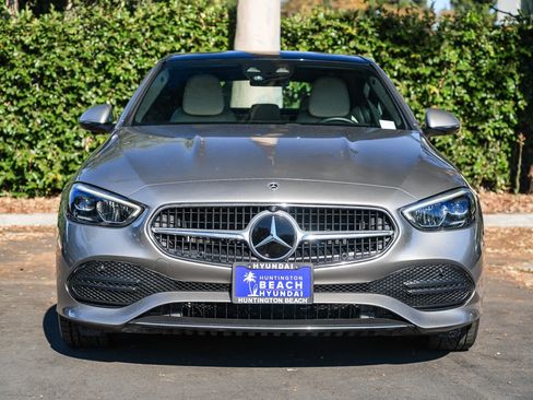 Used 2023 Mercedes-Benz C 300 Sedan image 4