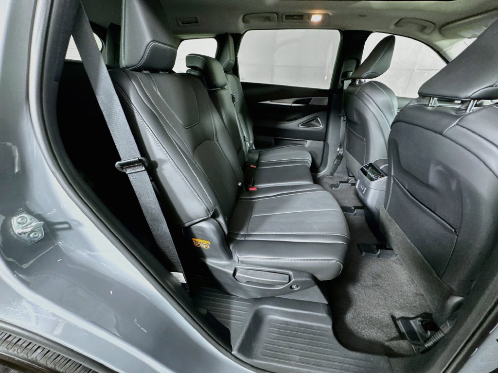 Certified 2027 INFINITI QX60 Luxe w/ Cargo Package FWD image 39