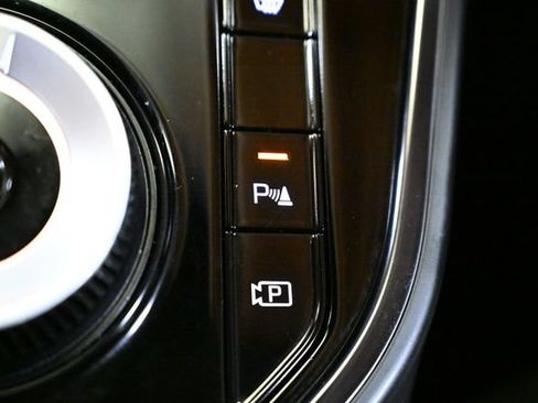 Used 2024 Kia Niro Wind FWD image 35