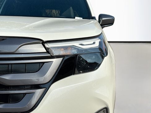 New 2026 Subaru Forester Premium image 9