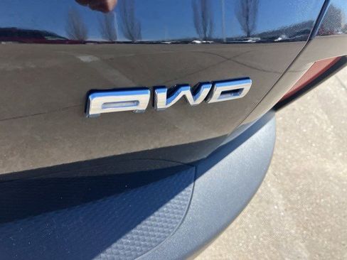 Used 2022 Ford Escape SEL image 9