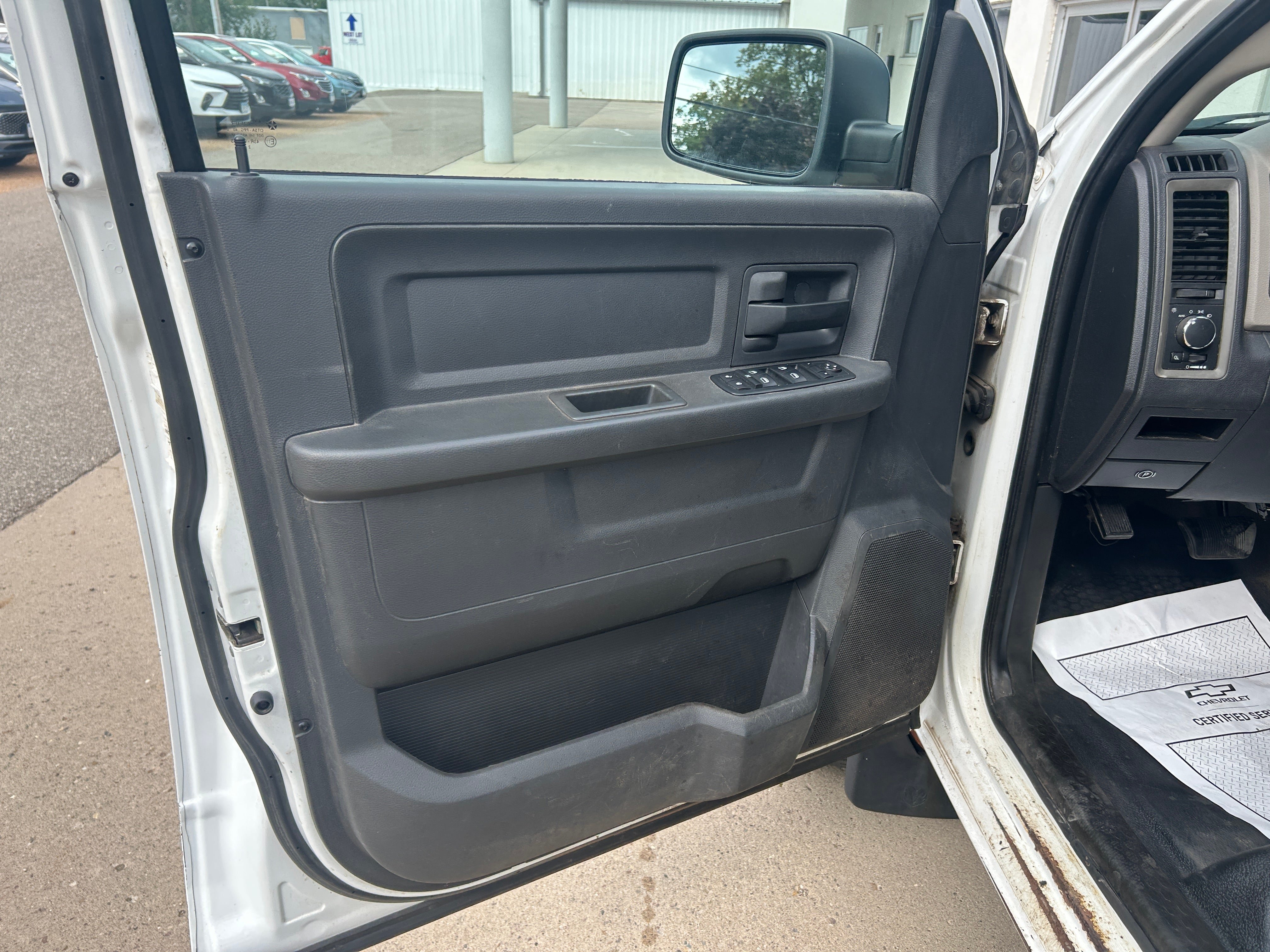 Used 2010 Dodge Ram 2500 Truck ST w/ ST Popular Equipment Group AWD/4WD image 13