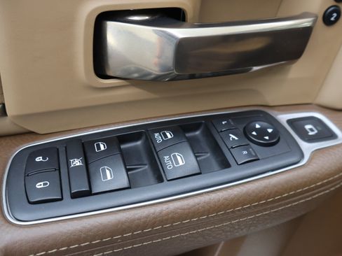Used 2019 RAM 2500 Limited AWD/4WD image 48