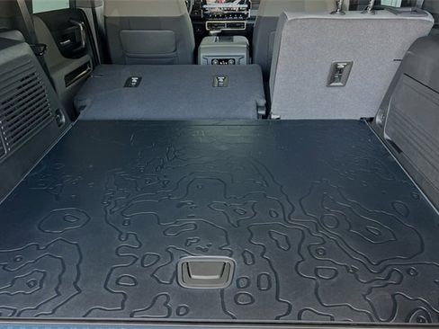 Used 2024 GMC Hummer EV 2X w/ Extreme Off-Road Package image 15