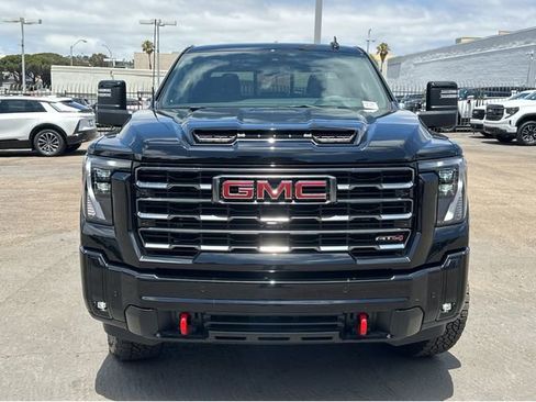 New 2025 GMC Sierra 2500 AT4 w/ AT4 Premium Plus Package image 2