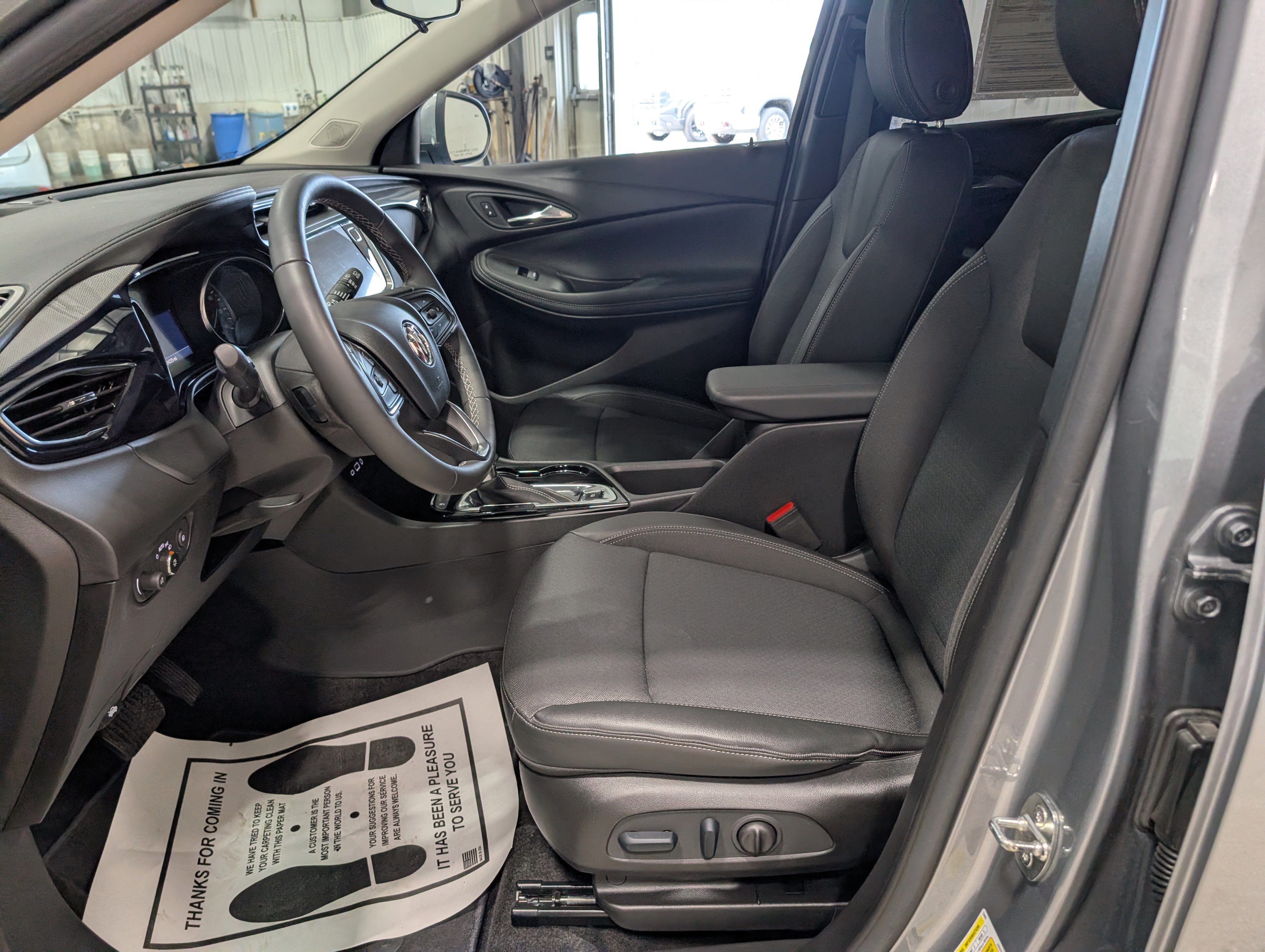 Used 2023 Buick Encore GX Select w/ Sport Touring Package FWD image 14