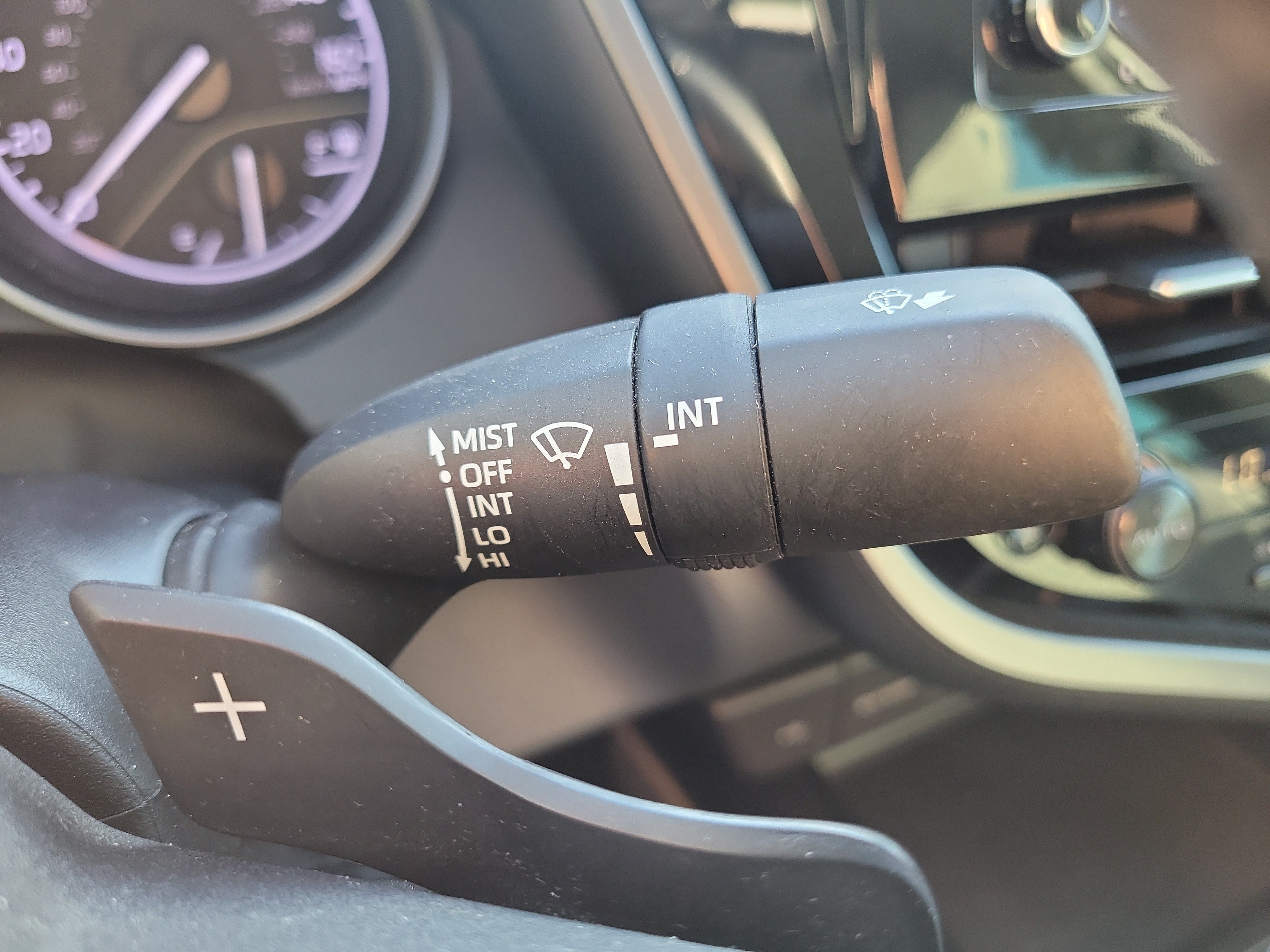 Used 2023 Toyota Camry SE FWD image 28