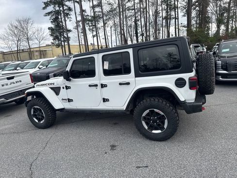 Used 2022 Jeep Wrangler Unlimited Rubicon w/ Cold Weather Group image 13