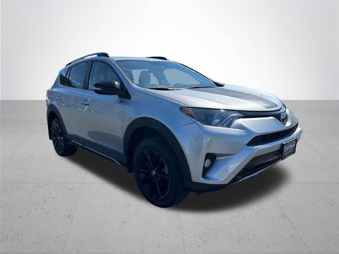 Used 2018 Toyota RAV4 Adventure image 5