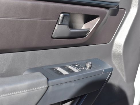 Used 2025 Toyota Tundra SR image 24