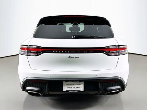 Certified 2026 Porsche Macan AWD/4WD image 10