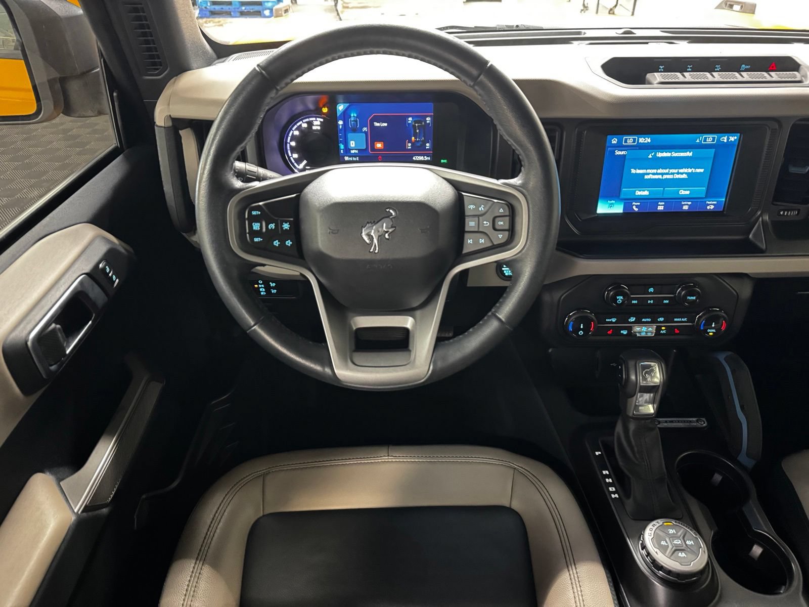 Used 2022 Ford Bronco Wildtrak AWD/4WD image 13