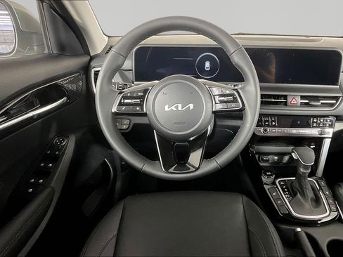 New 2026 Kia Seltos EX image 9