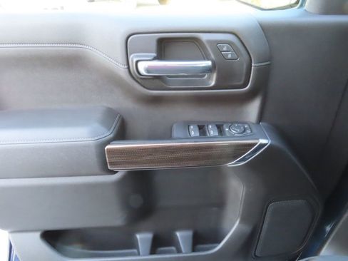 Used 2021 Chevrolet Silverado 1500 RST image 29