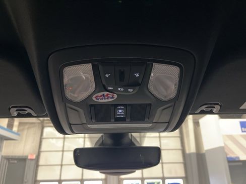 Used 2019 RAM 1500 Big Horn image 31