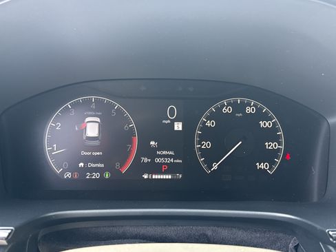Used 2025 Honda CR-V EX image 21