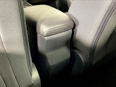 New 2026 Nissan Kicks SV image 30