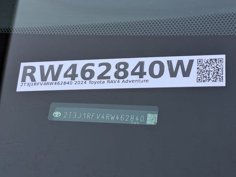 Used 2024 Toyota RAV4 Adventure image 30