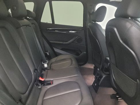 Used 2018 BMW X1 sDrive28i FWD image 19