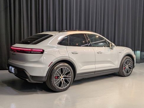 New 2025 Porsche Macan 4S Electric image 7