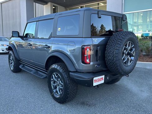 New 2025 Ford Bronco Badlands image 4