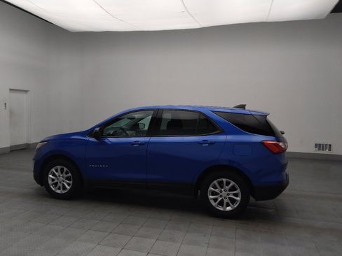 Used 2019 Chevrolet Equinox LS w/ LS Convenience Package image 3