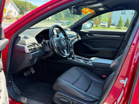Used 2021 Honda Accord Sport image 10